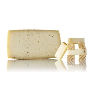 queso-de-oveja-curado-al-tartufo-2
