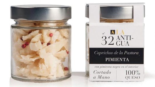 queso-de-oveja-tarro-100gr-caprichos-pimienta-con-sombra